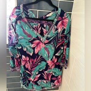 Christian Siriano Tropical Print V-Neck Blouse